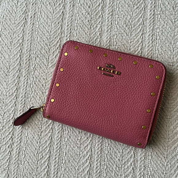 Coach Border Rivet Zip Around Wallet in Color “Rose” - Picture 1 of 14